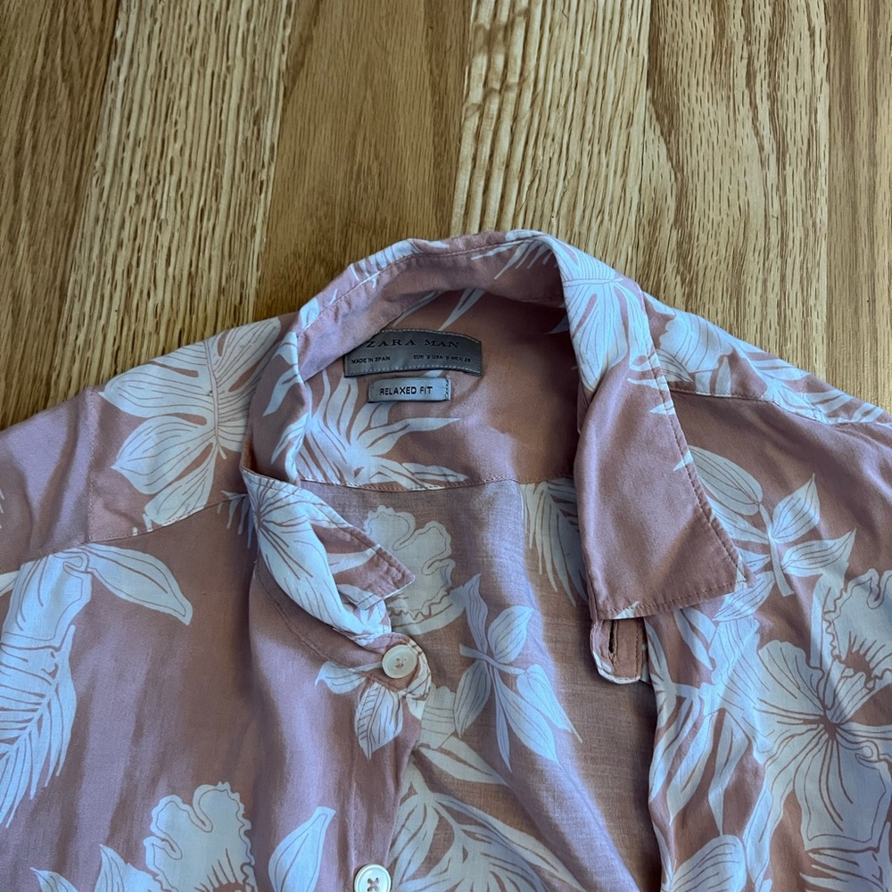 Zara Hawaiian button shirt size small